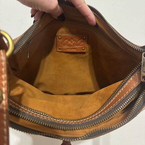 PATRICIA NASH CAMILA DOUBLE ZIP CROSSBODY BAG - Picture 9 of 12